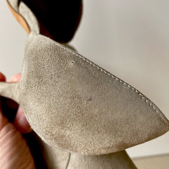 Vince Suede Dorsay Heels Womens Sz 6 M Taupe Biege Italian Office Pointed Toe - Picture 14 of 16